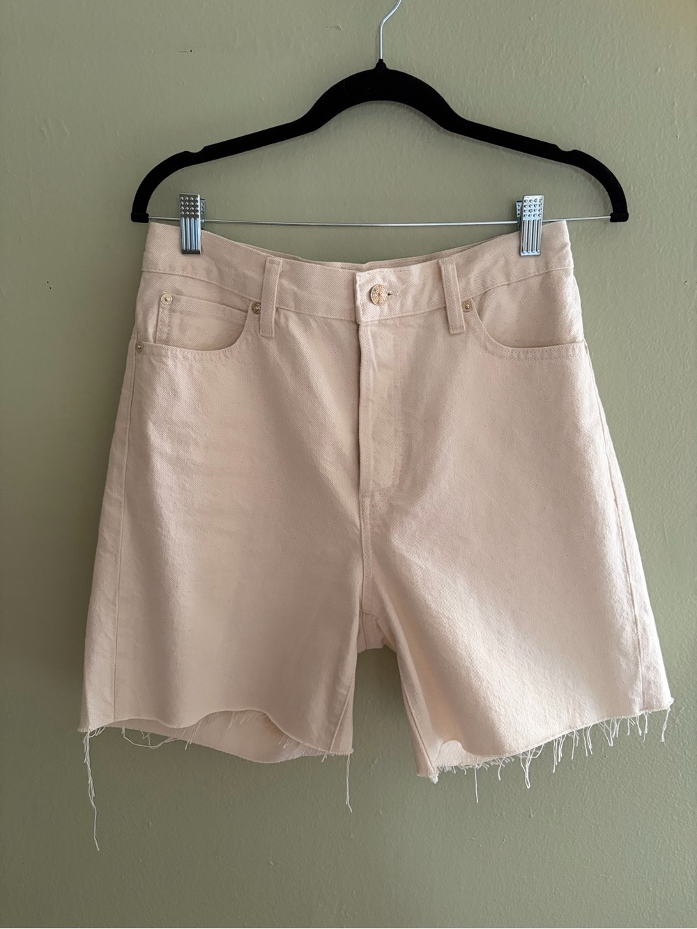 Frame Denim Cream High-Rise Raw Hem Shorts